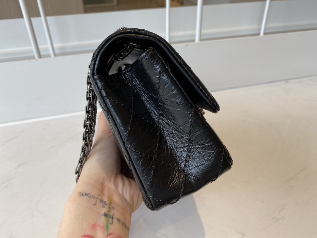 Bagsaaa Ch**el Mini 2.55 Handbag AS0874 Aged Calfskin Black & Silver Hardware - 15.5 × 20 × 6 cm