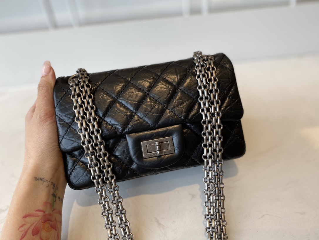 Bagsaaa Ch**el Mini 2.55 Handbag AS0874 Aged Calfskin Black & Silver Hardware - 15.5 × 20 × 6 cm