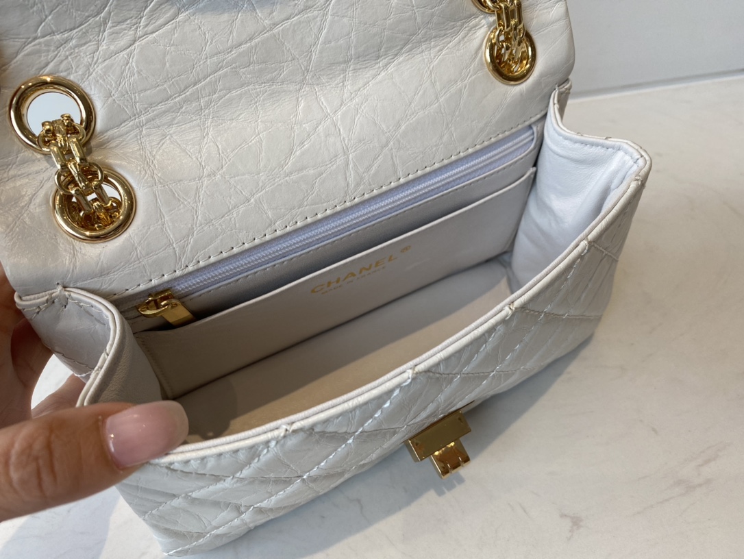 Bagsaaa Ch**el Mini 2.55 Handbag AS0874 Aged Calfskin White - 15.5 × 20 × 6 cm