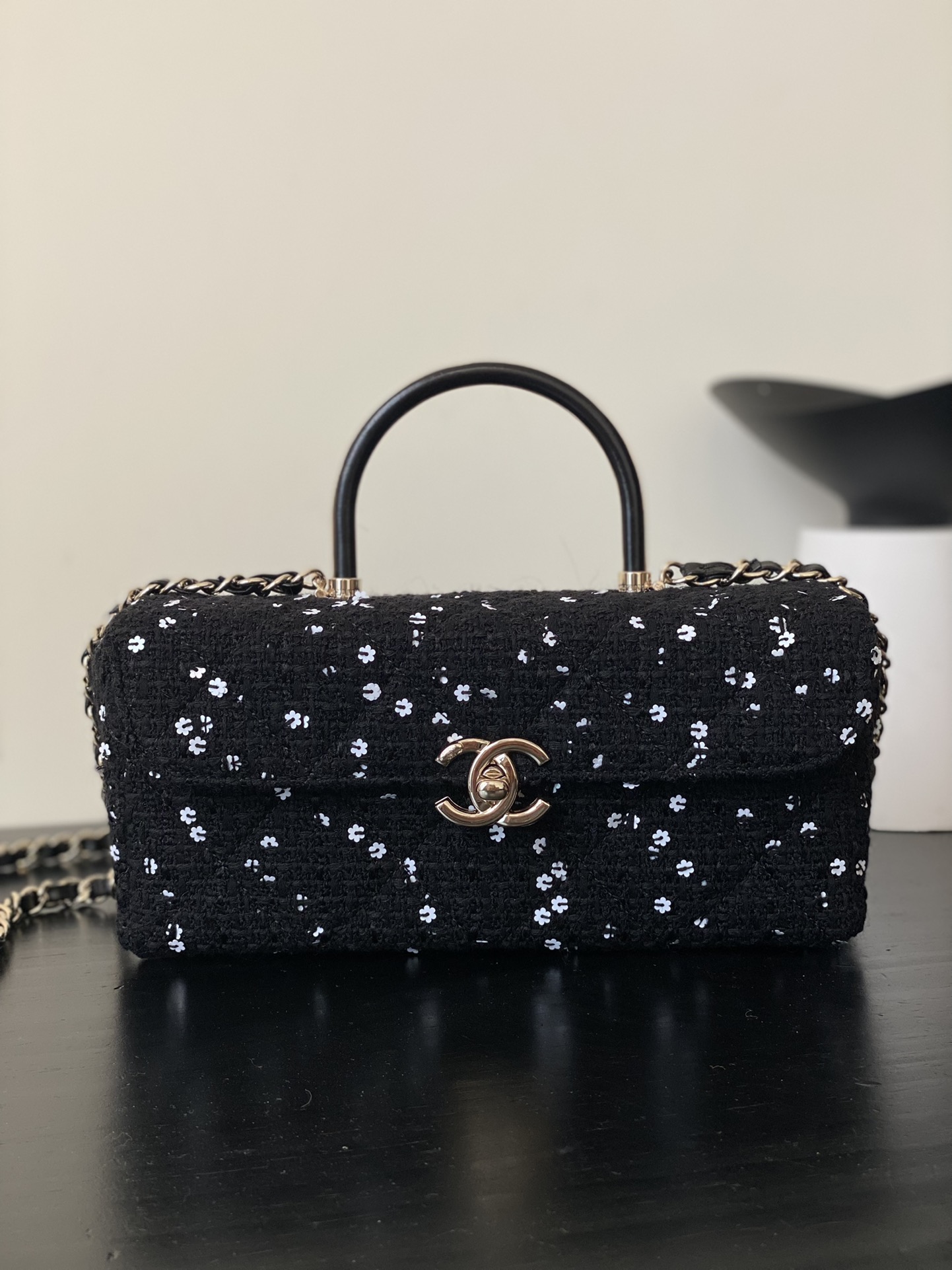 Bagsaaa Ch**el Box Bag Black & White Tweed AS4471 - 10.5 × 22 × 9 cm