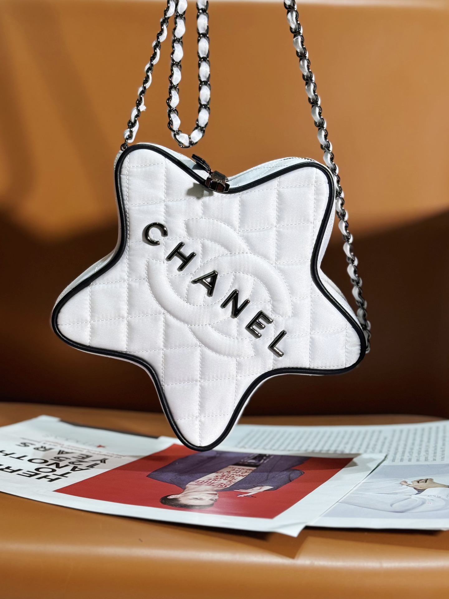 Bagsaaa Ch**el Star Handbag AS4579 White - 22.5 × 22.5 × 6 cm