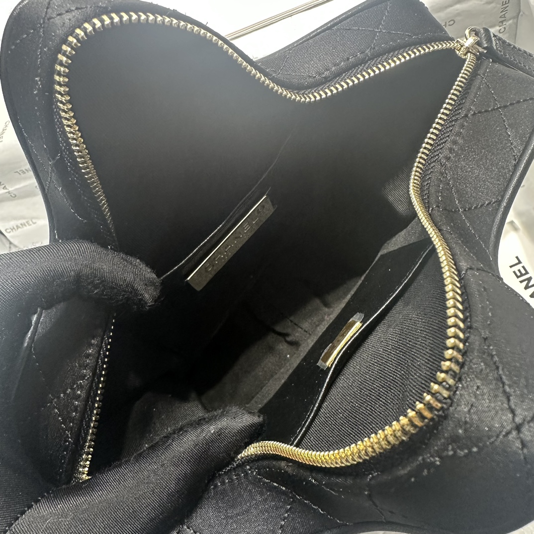 Bagsaaa Ch**el Star Handbag AS4579 Black - 22.5 × 22.5 × 6 cm