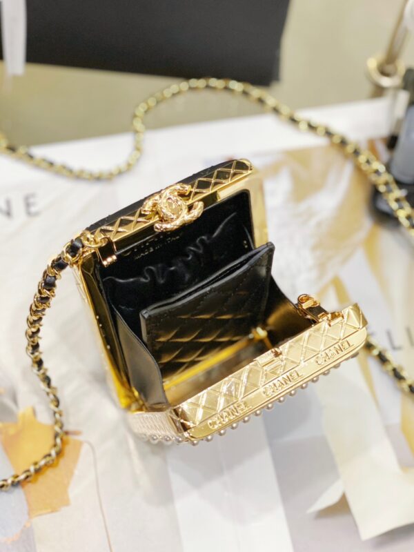 Bagsaaa Ch**el Evening Bag AS3528 Gold Metal With Pearl - 11x9x4.5 cm