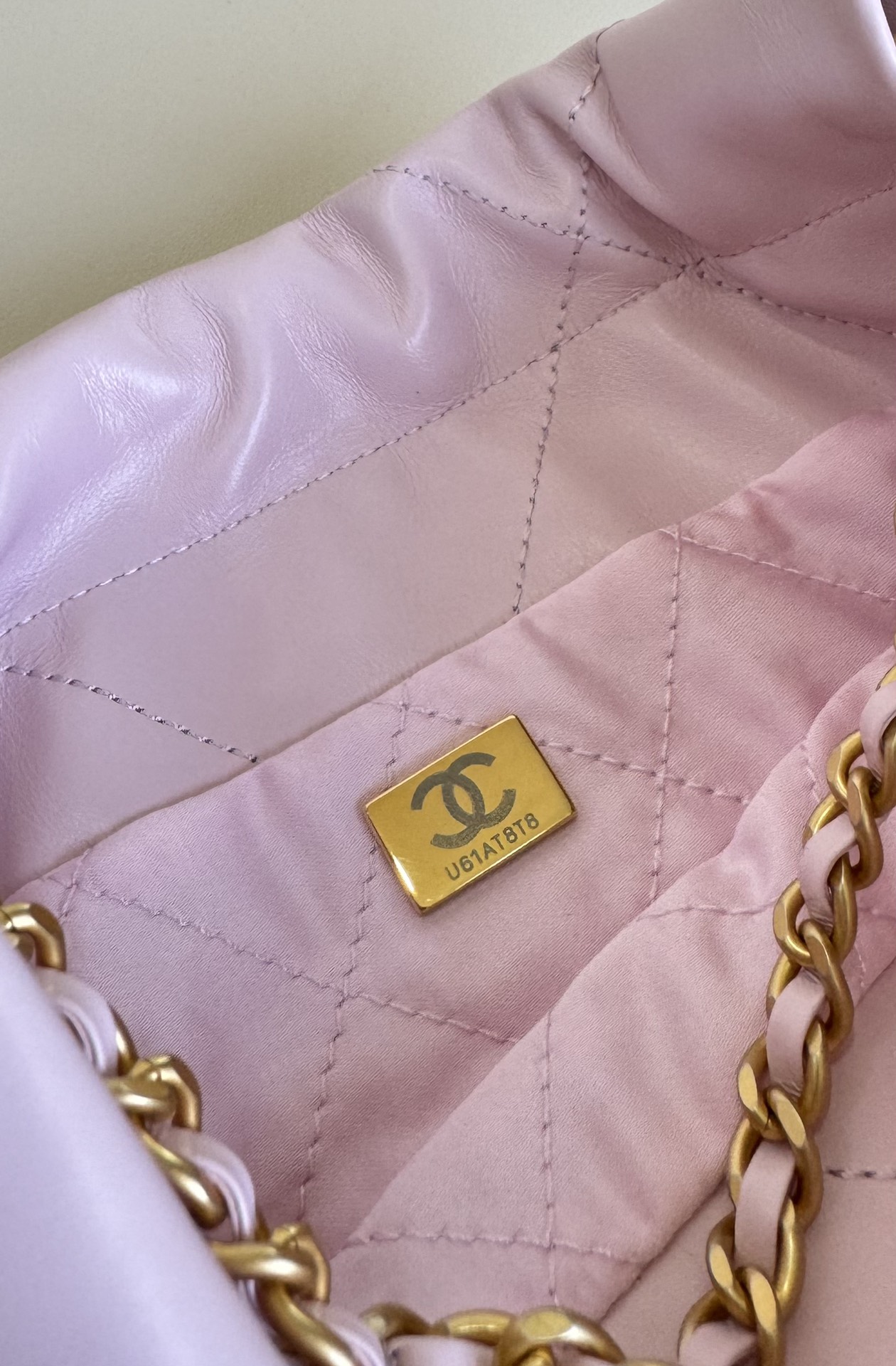 Bagsaaa Ch**el 22 Mini Handbag Shiny Calfskin Light Pink AS3980 - 20 × 19 × 6 cm