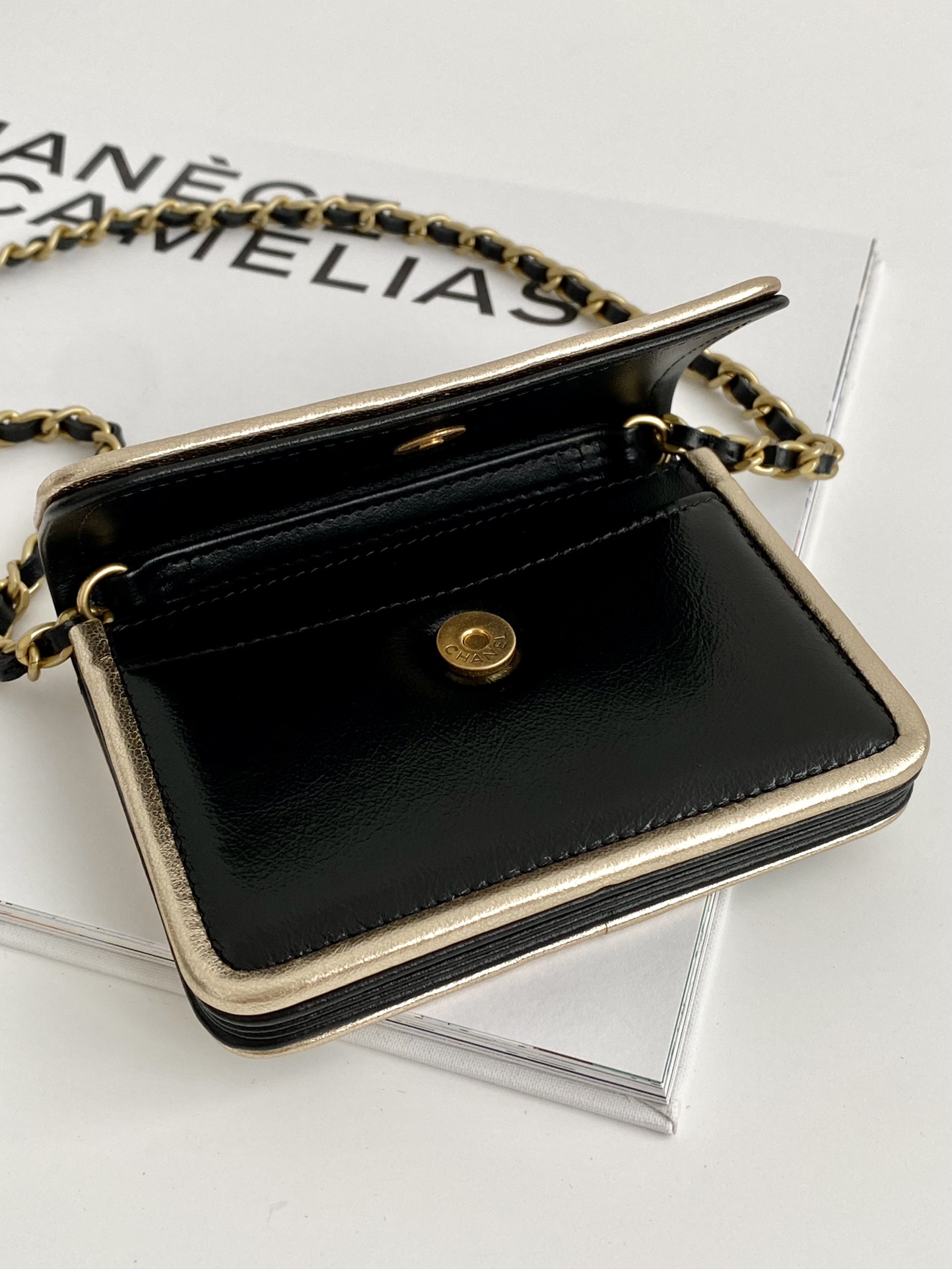 Bagsaaa Ch**el Clutch With Chain AP2767 - 12*8.5*3cm
