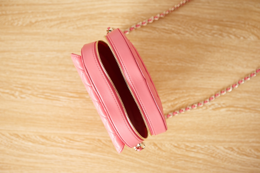 Bagsaaa Ch**el Heart Bag Lambskin Pink AS3191 - 16x18x6.5cm