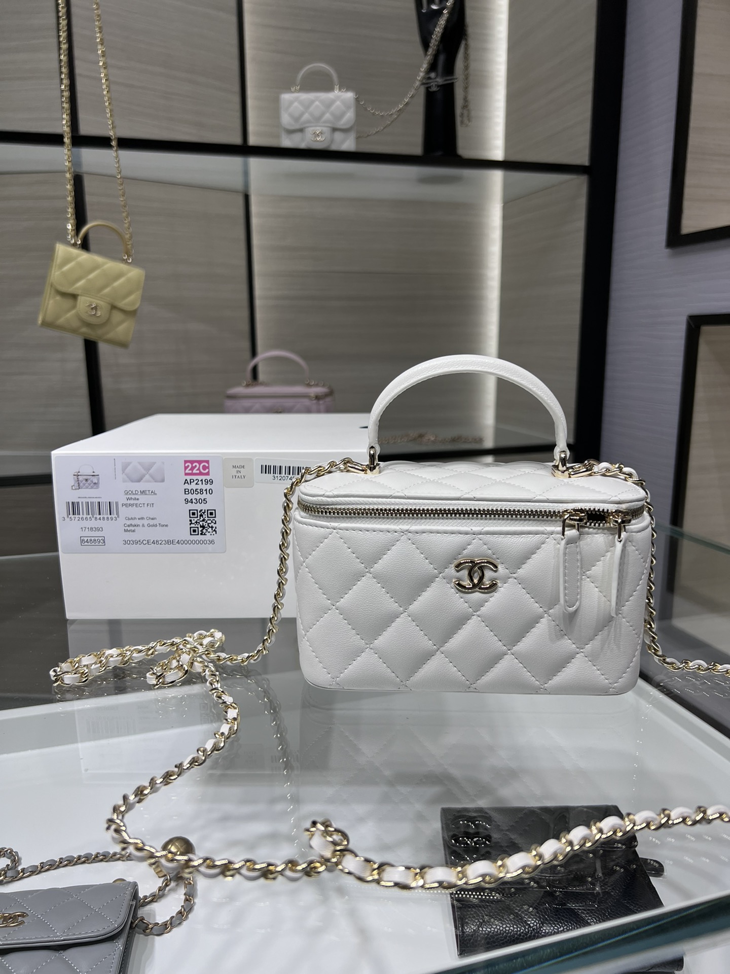 Bagsaaa Ch**el Small Vanity With Chain White AP2199 - 17*9.5*8cm