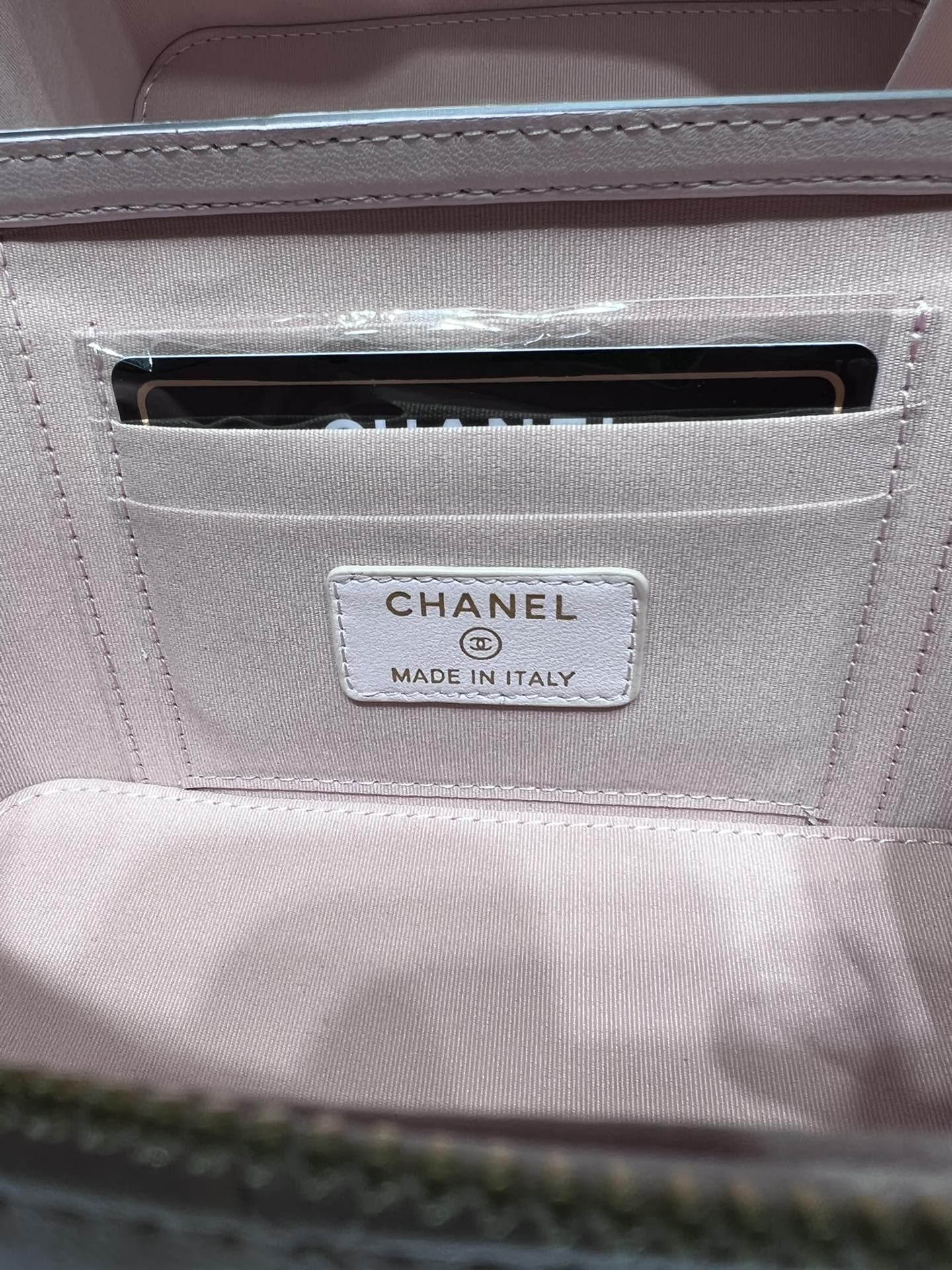 Bagsaaa Ch**el Small Vanity With Chain Light Pink AP2199 - 17*9.5*8cm