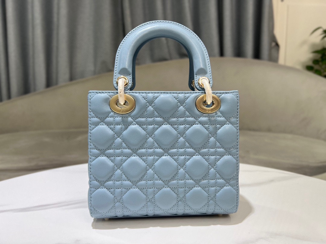 Bagsaaa Small Lady D10r Bag Blue Cannage Lambskin M0531 - 20 x 17 x 8 cm
