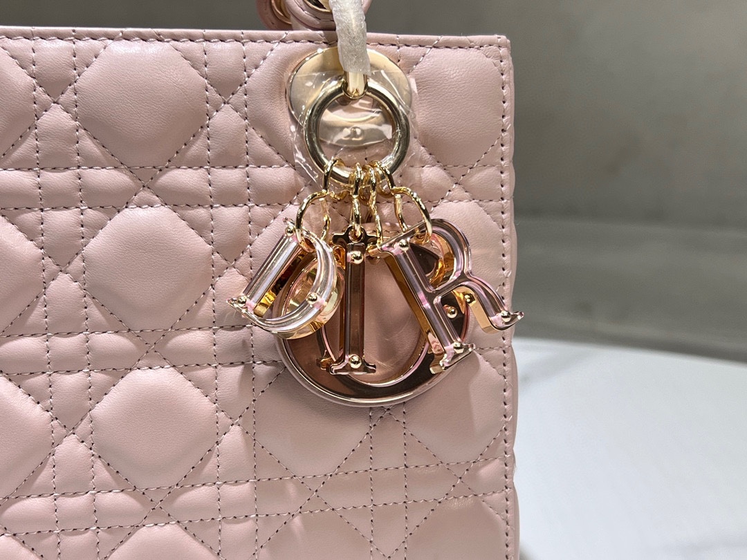 Bagsaaa Small Lady D10r Bag Powder Pink Cannage Lambskin M0531 - 20 x 17 x 8 cm
