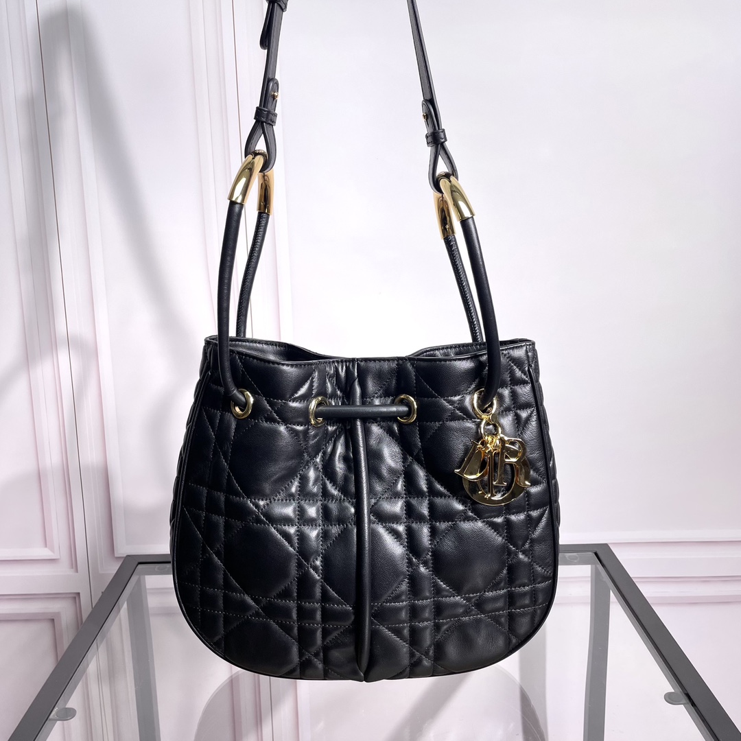 Bagsaaa Medium D10r Nolita Bag Black Macrocannage Lambskin - 27 x 25 x 5 cm