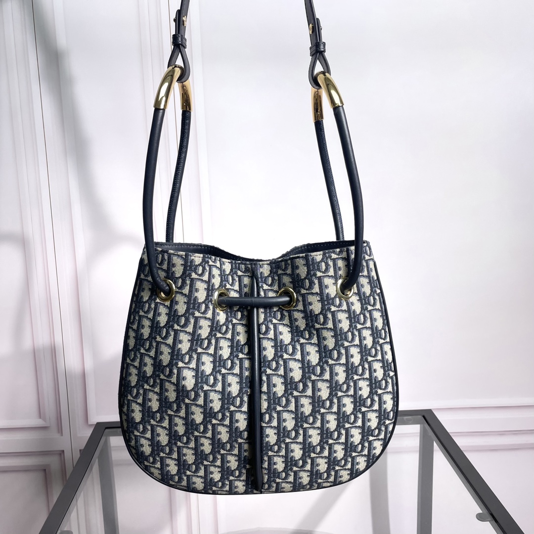 Bagsaaa Medium D10r Nolita Bag Blue D10r Oblique Jacquard - 27 x 25 x 5 cm