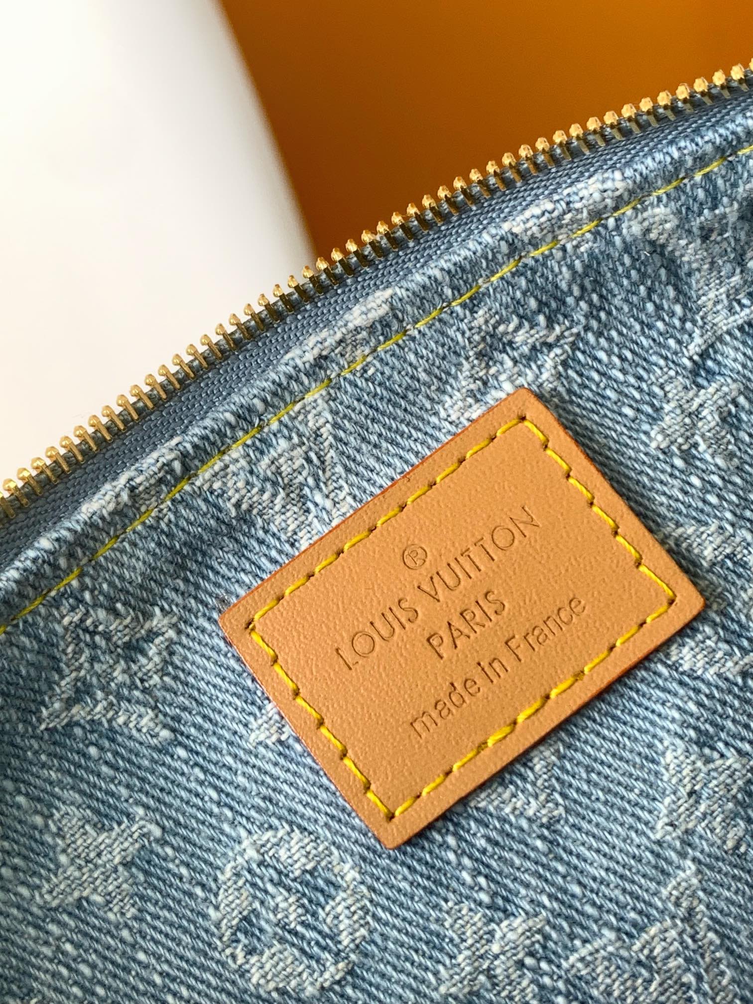 Bagsaaa L0vis Vvtt0n M83532 Liv Pochette Bag Sky Blue - 24.5 x 13.5 x 6.5 cm