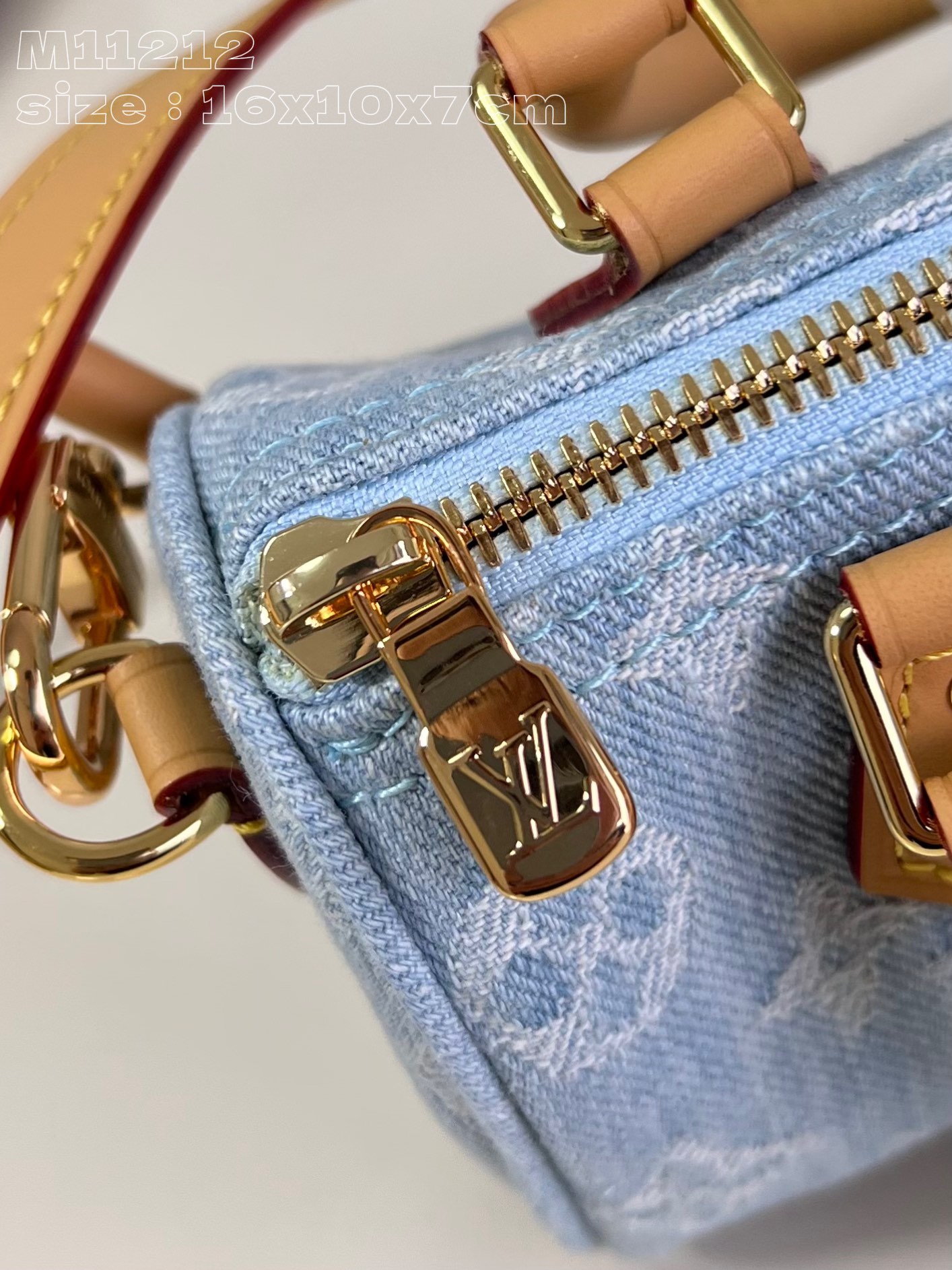 Bagsaaa L0vis Vvtt0n M11212 Nano Speedy Bag Sky Blue - 16 x 10 x 7.5 cm