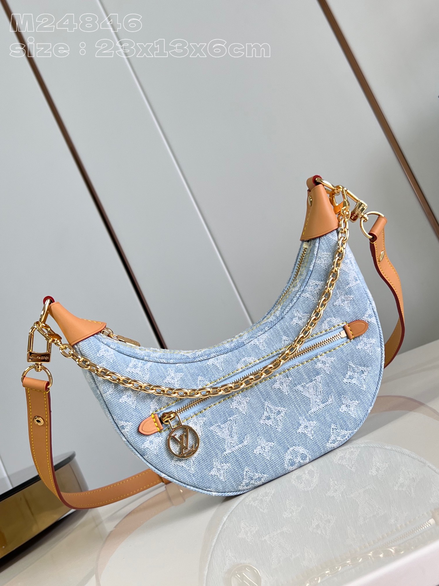 Bagsaaa L0vis Vvtt0n M24846 Loop Bag Sky Blue Denim - 23 x 13 x 6 cm