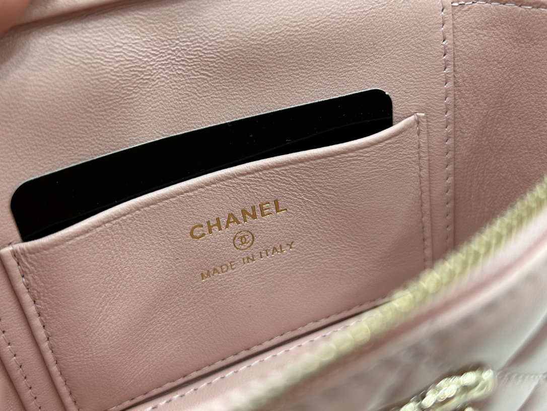Bagsaaa Ch**el Vanity Case Pink - 17cm