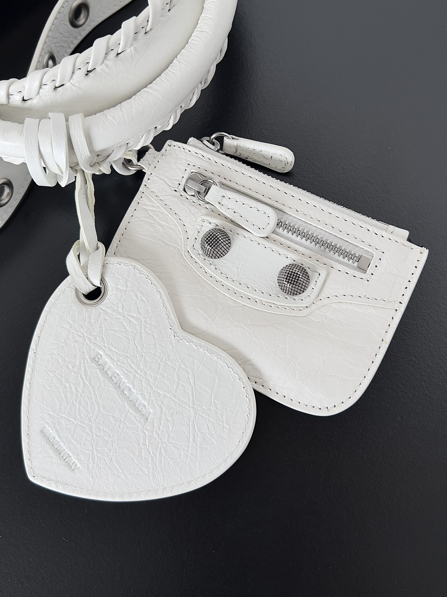 Bagsaaa Ba1en*iaga Neo Cagole City Small Handbag In White Arena Lambskin - 33x21x14 cm