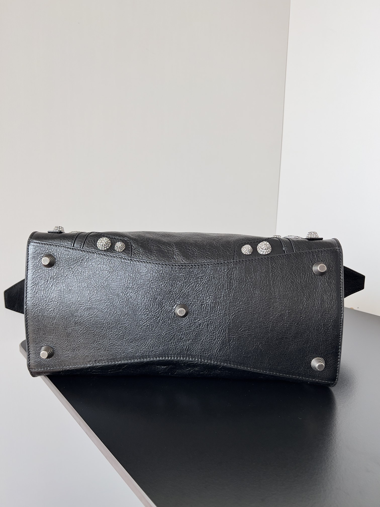 Bagsaaa Ba1en*iaga Neo Cagole City Handbag In Black Arena Lambskin - 39*17*24cm