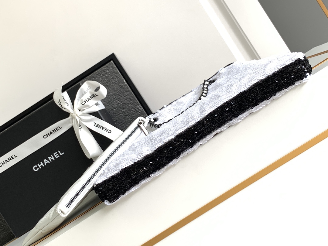 Bagsaaa Ch**el Shopping Bag AS4856 White Sequins & Black Metal - 39 × 30 × 2 cm