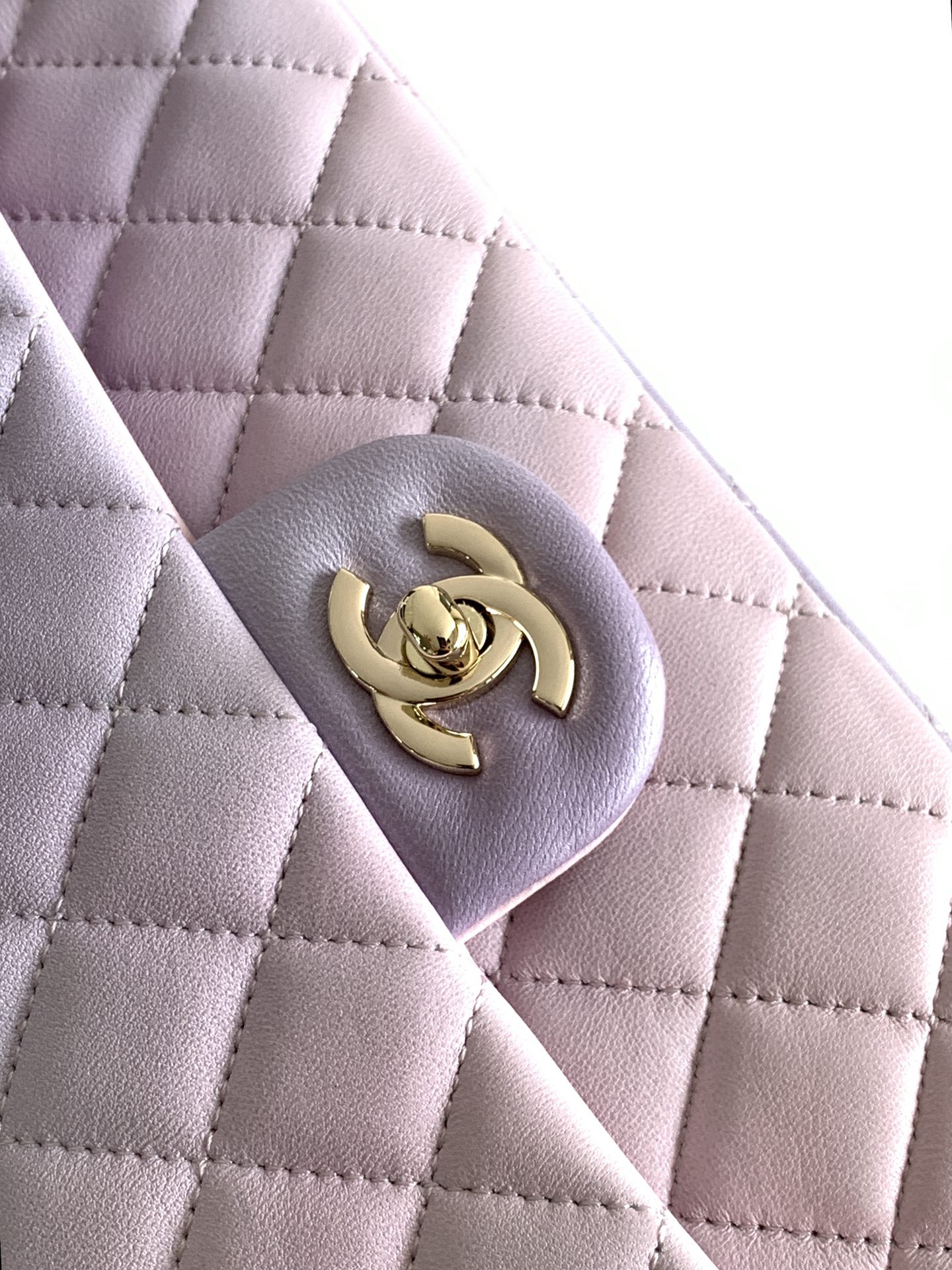 Bagsaaa Ch**el Classic Handbag A01112 Ombre Purple & Pink - 15.5 × 25.5 × 6.5 cm