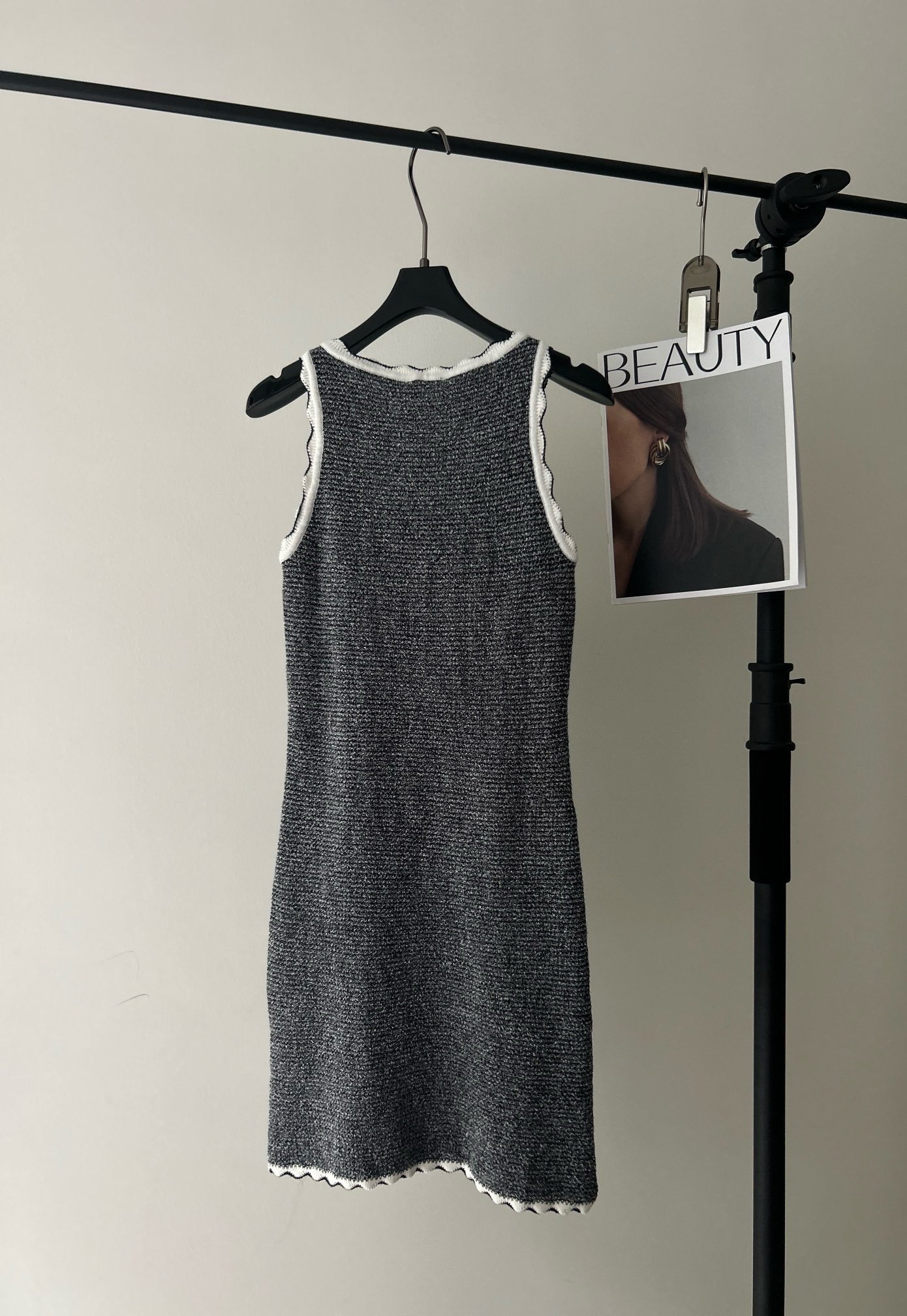 Bagsaaa Ch**el Gray Dress 2024