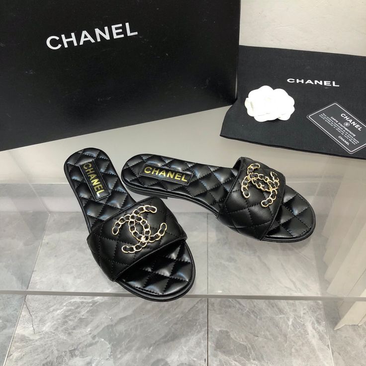Bagsaaa Ch**el Quilted Black Slides
