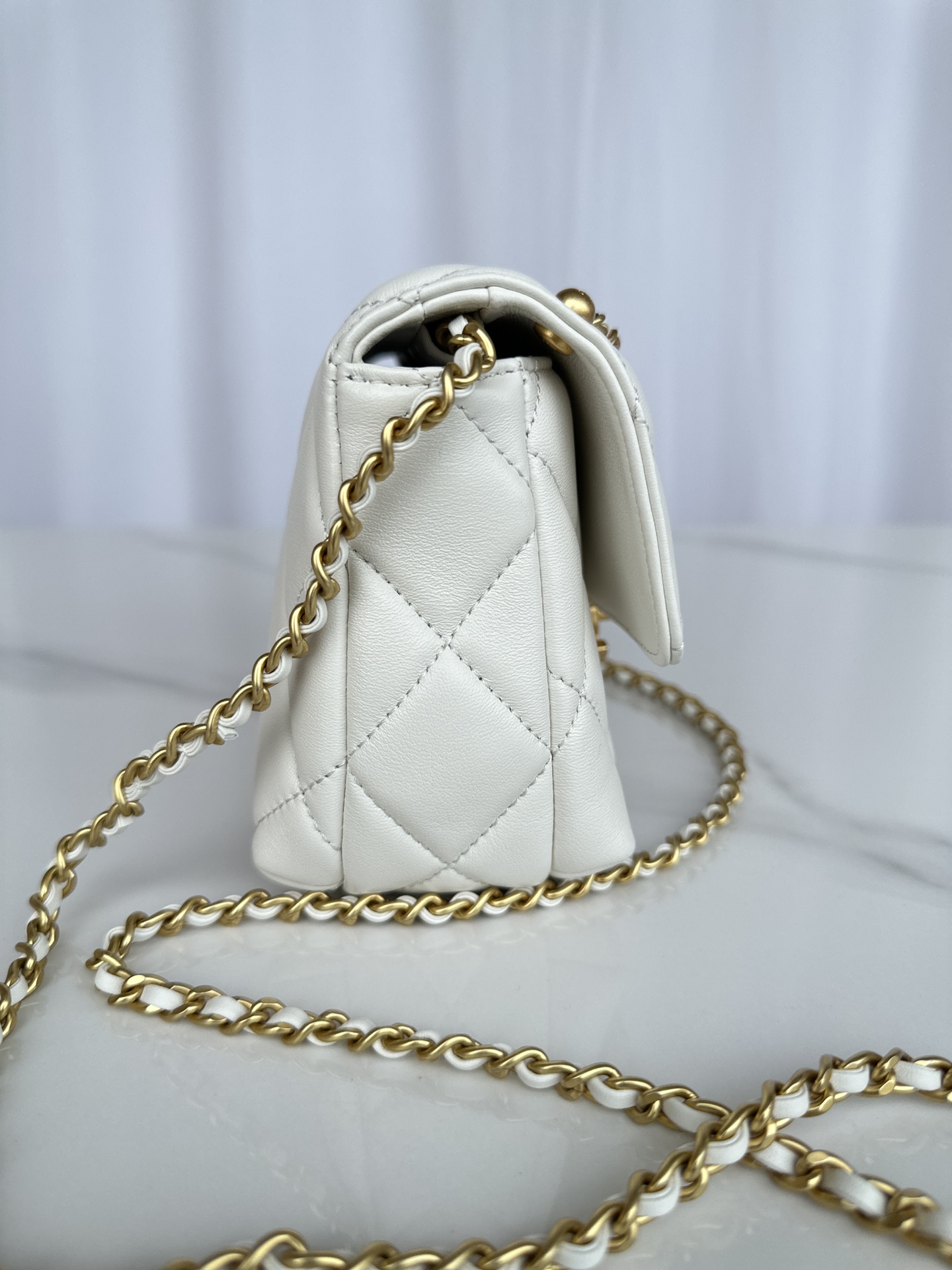 Bagsaaa Ch**el Mini Flap Bag AS4986 White - 13 × 20 × 7,5 cm