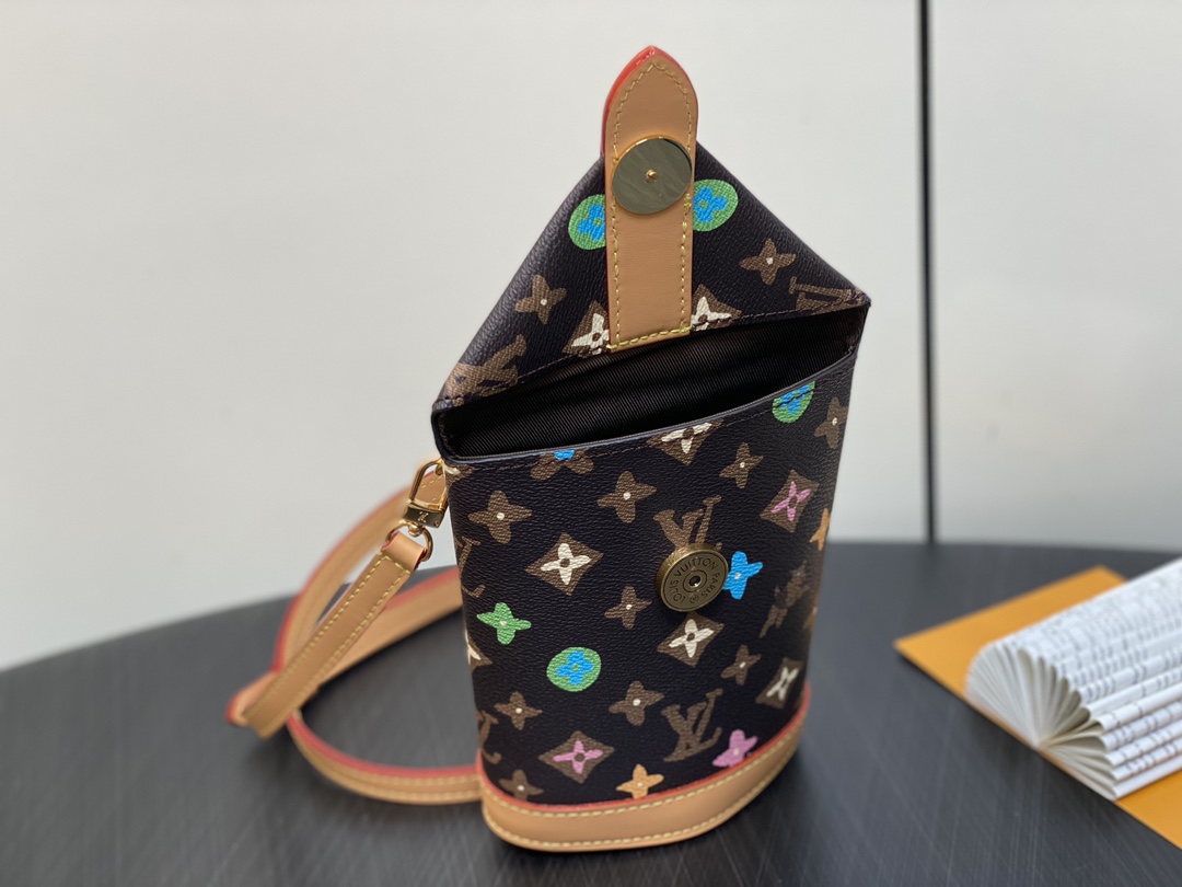 Bagsaaa L0vis Vvtt0n M83344 Envelope Pouch Chocolate - 12.5 x 18 x 8.5 cm
