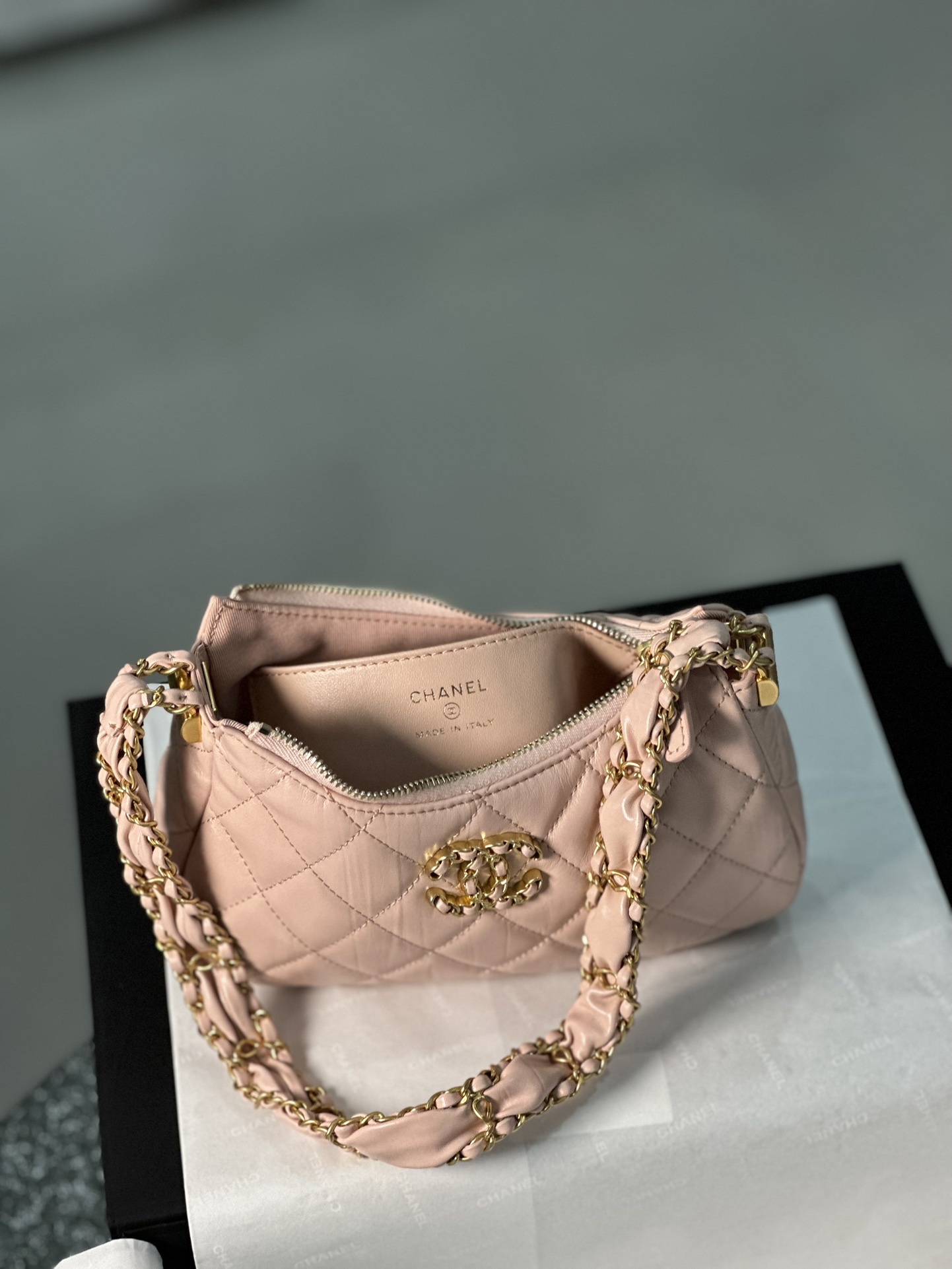 Bagsaaa Ch**el Hobo Bag AP3647 Pink - 20*13*4.5cm