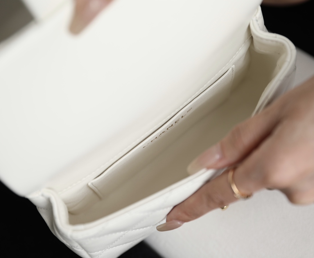 Bagsaaa Ch**el Mini Flap Bag With Top Handle AS4847 White - 12 × 19 × 6 cm