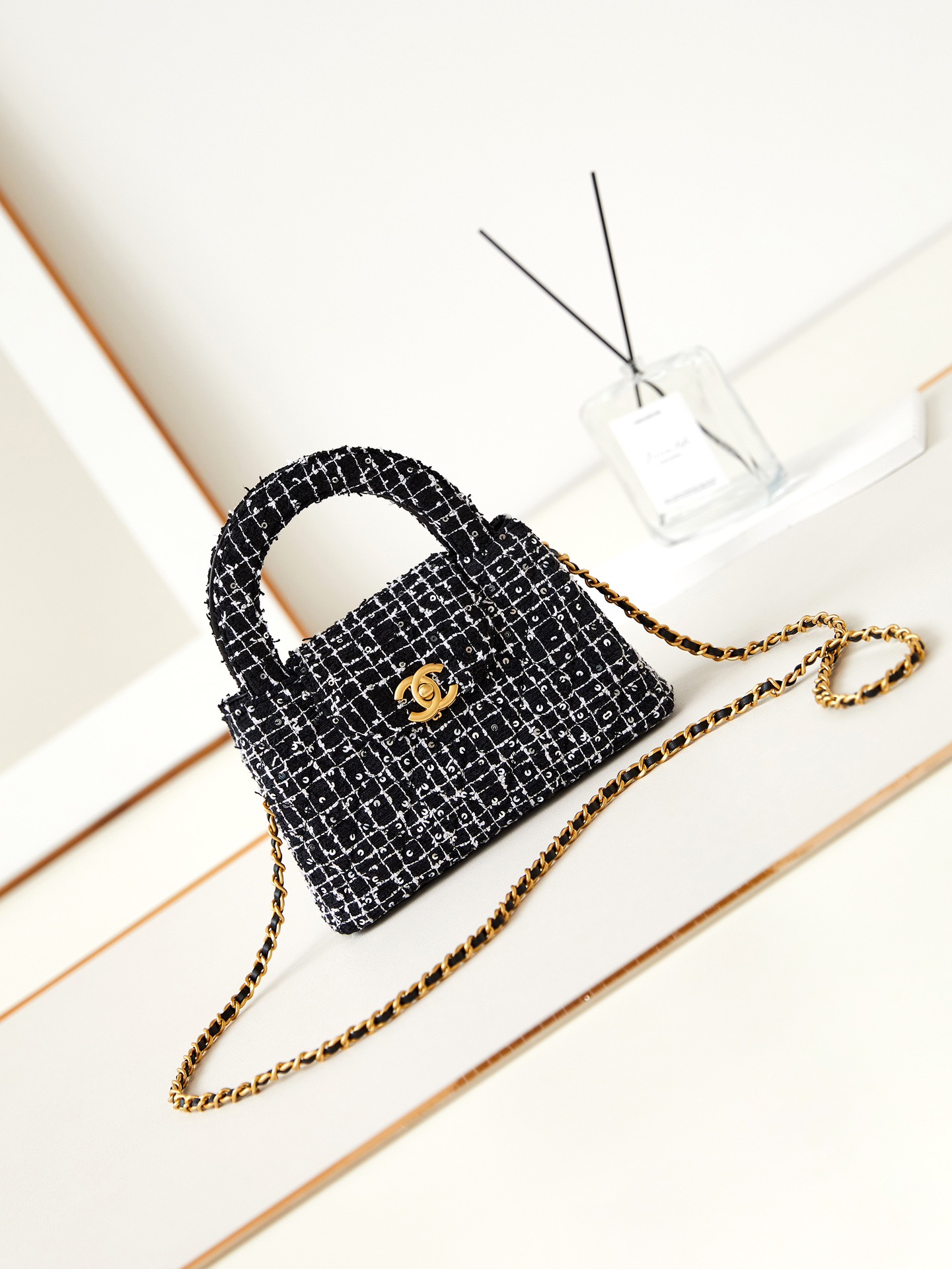 Bagsaaa Ch**el Kelly Mini Shopping Bag Tweed Black & White - 19x13x7 cm