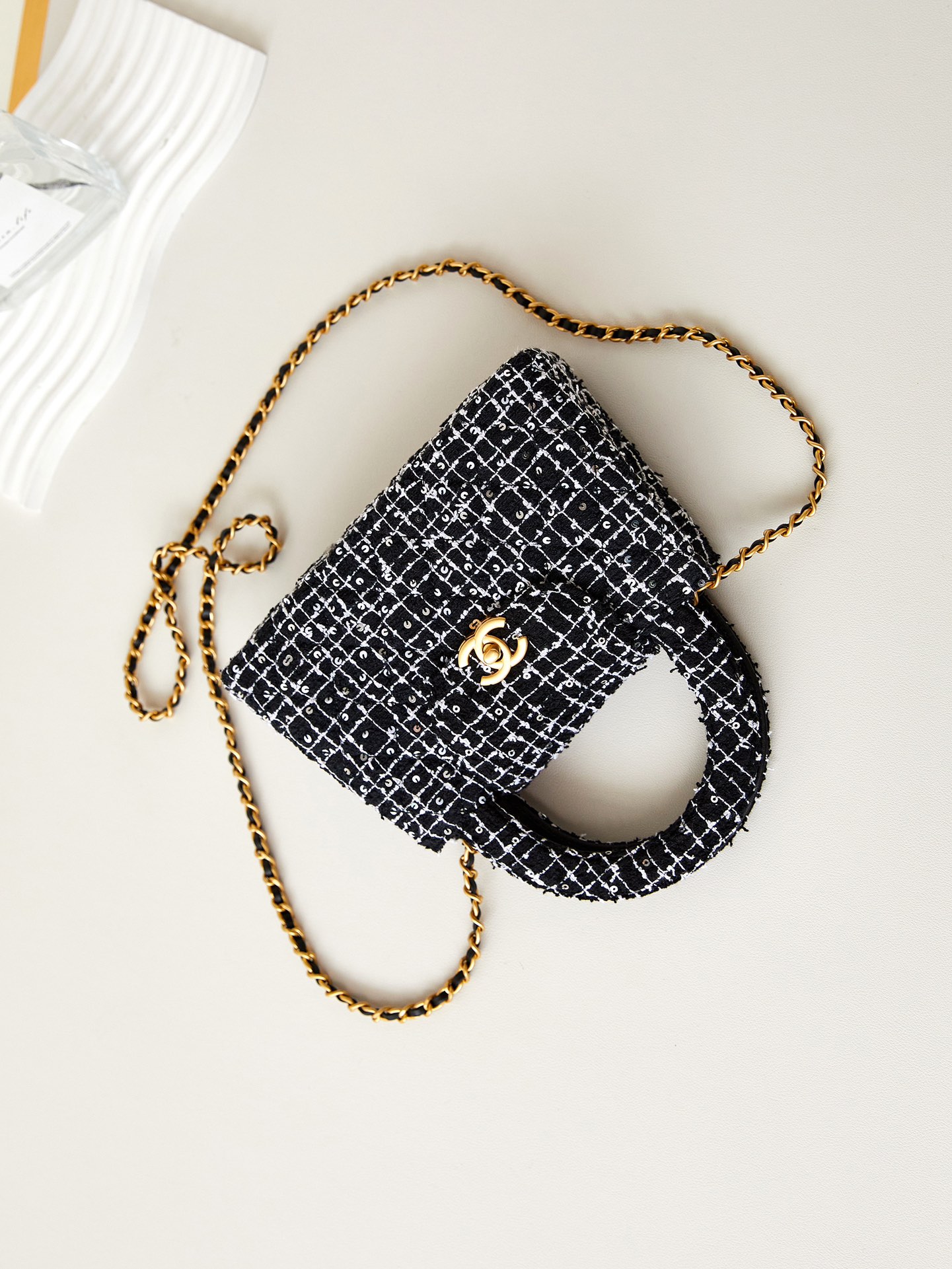 Bagsaaa Ch**el Kelly Mini Shopping Bag Tweed Black & White - 19x13x7 cm