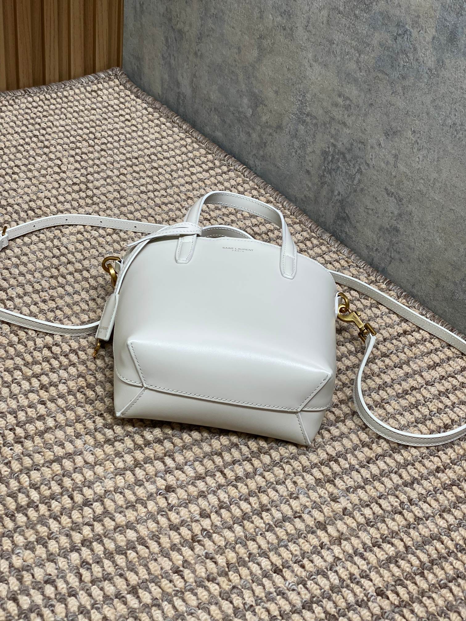 Bagsaaa Y51 Mini Toy Shopping Sa1nt Lau*nt In Box Leather 773995 White - 18 X 17 X 8 CM