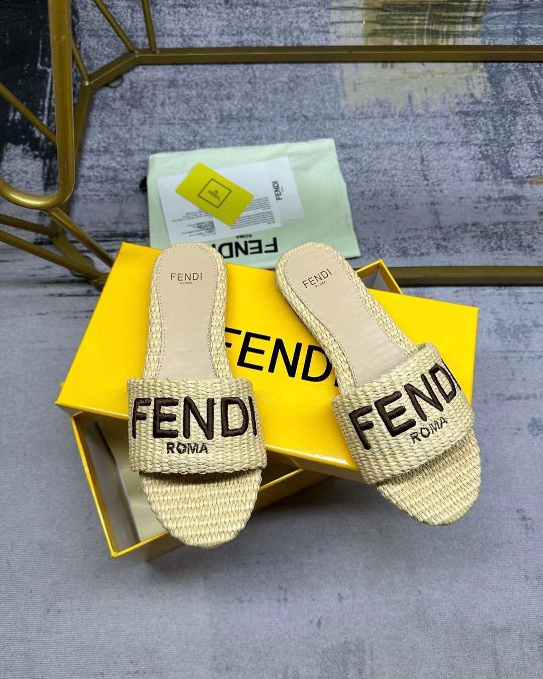 Bagsaaa F**di Signature Beige Cotton Fibre Slides