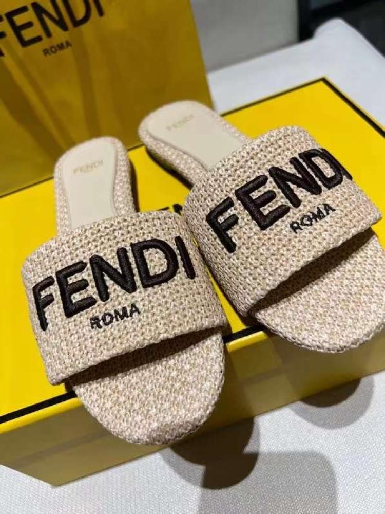 Bagsaaa F**di Signature Beige Cotton Fibre Slides