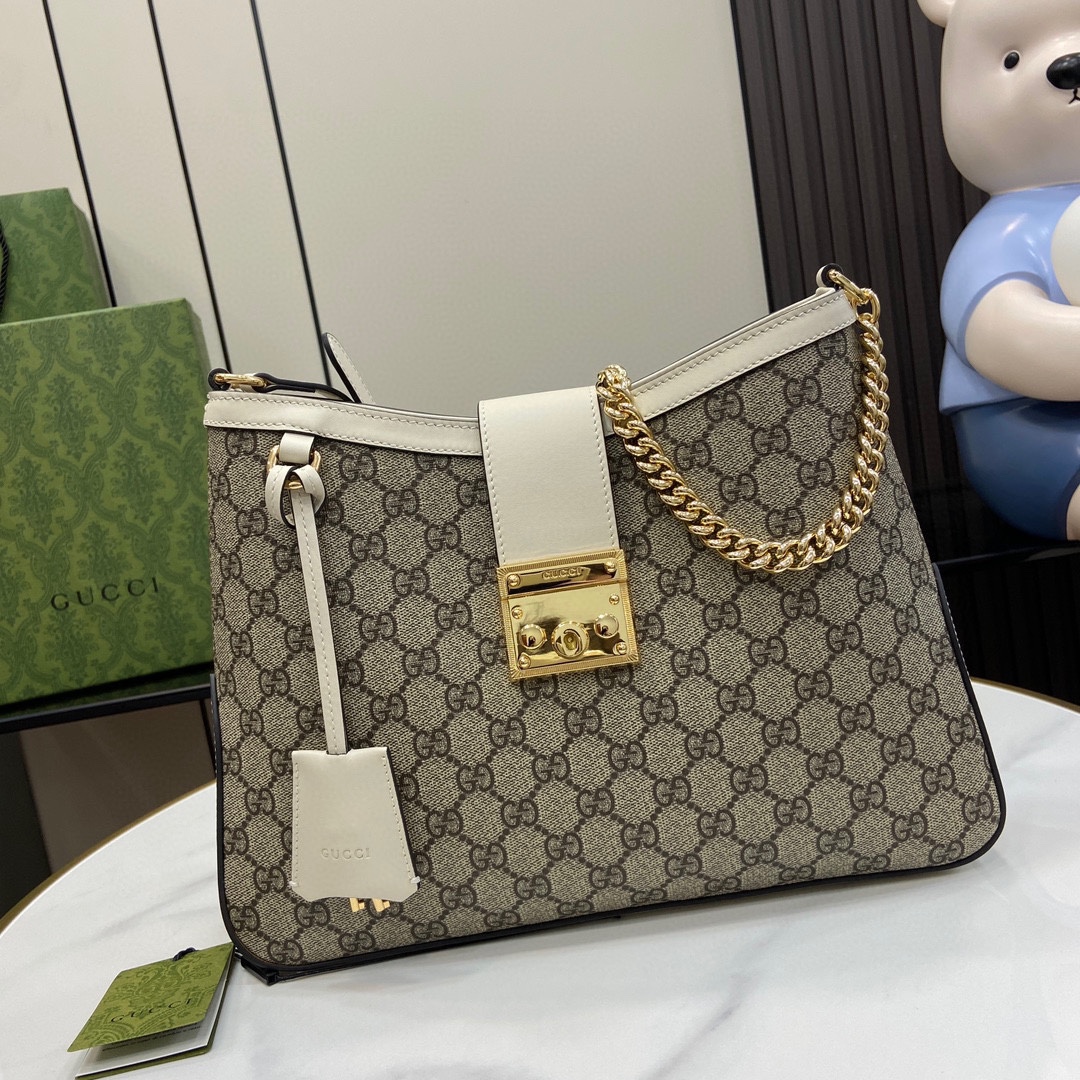 Bagsaaa Gvc*1 Padlock GG Medium Shoulder Bag 795113 White - 32.5 x 24 x 5.5 cm