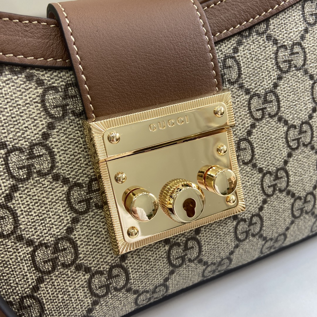 Bagsaaa Gvc*1 Padlock GG Medium Shoulder Bag 811705 Brown - 26.5x14x6 cm