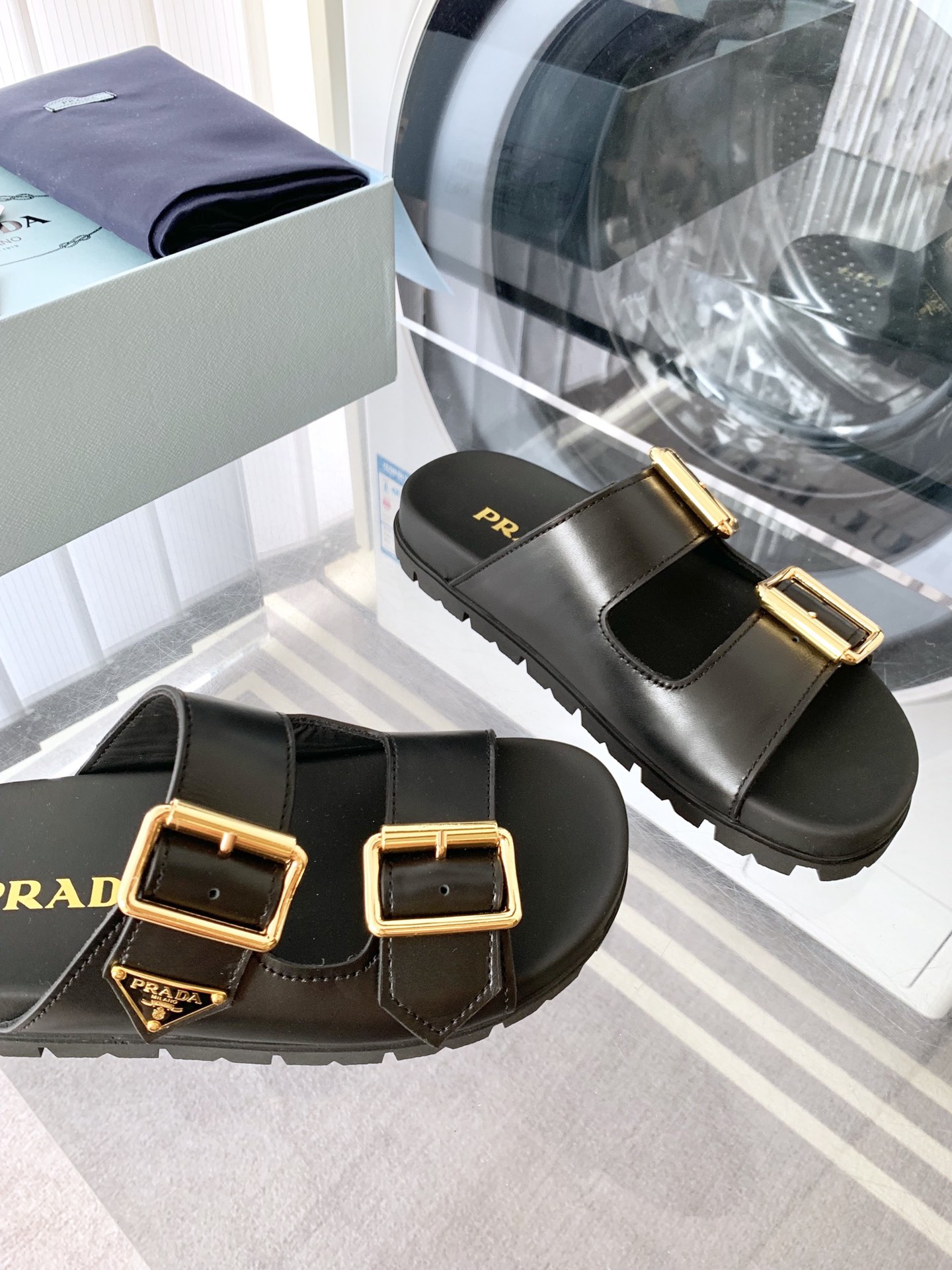 Bagsaaa Pra*a Leather Strap Slides Black