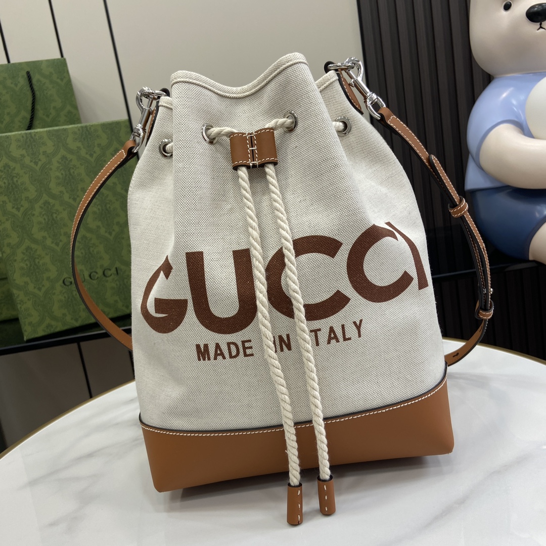 Bagsaaa Gvc*1 Small Shoulder Bag With Gvc*1 Print 772856 - 22.5 x 31 x 15 cm