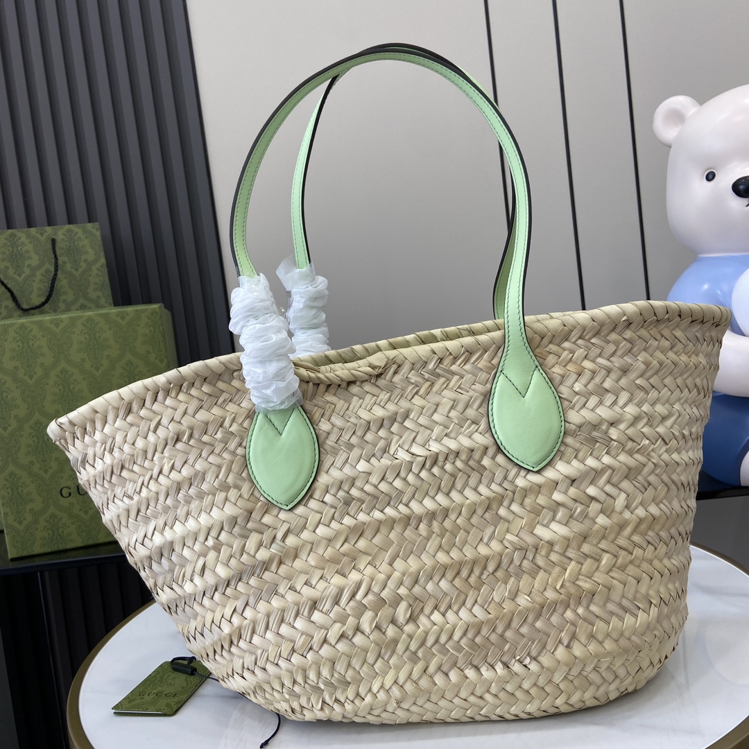 Bagsaaa Gvc*1 Small Straw Tote With Gvc*1 Logo ‎779524 Pale Green - 26 x 22.5 x 18 cm