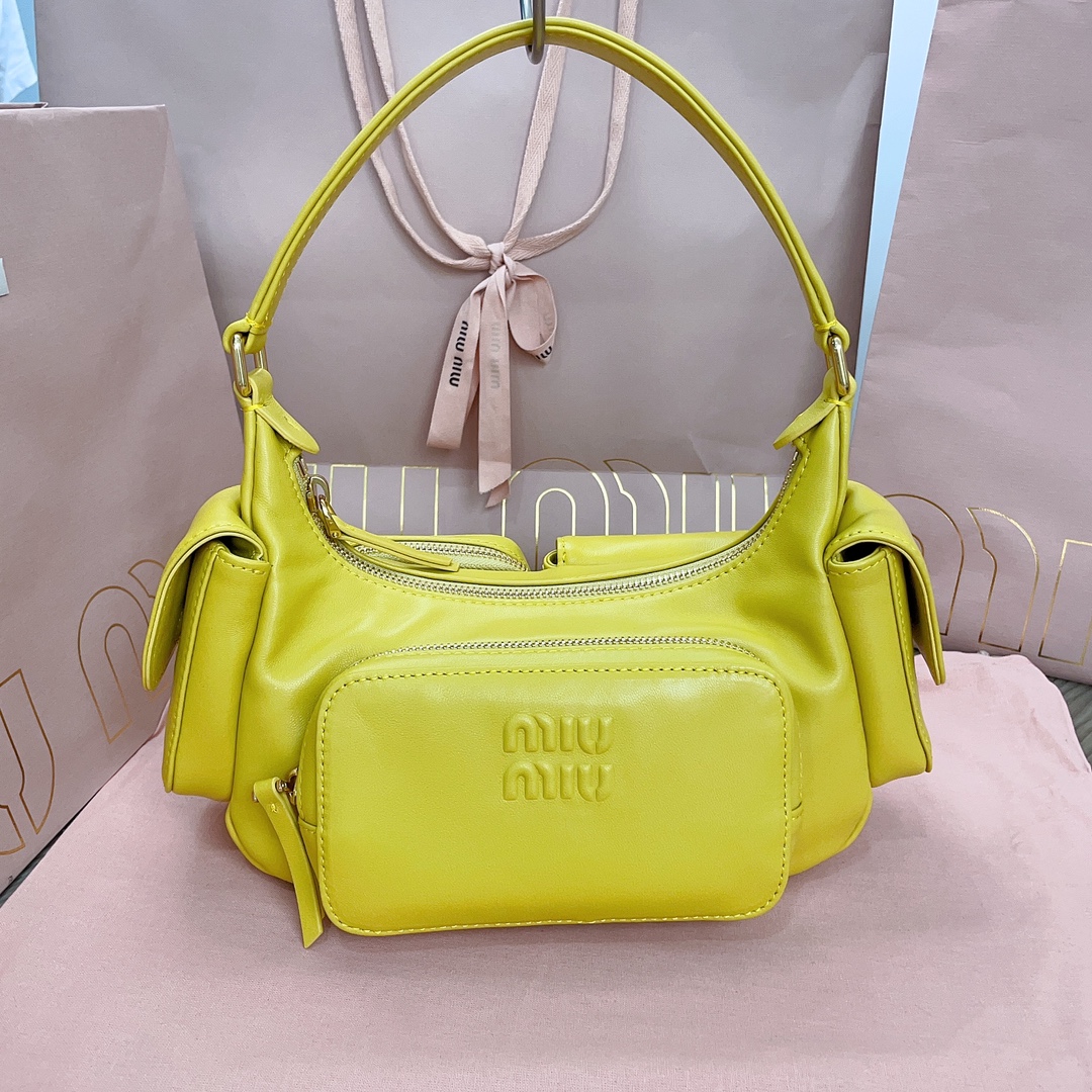 Bagsaaa M1um1u Nappa Leather Pocket Bag Yellow - 21x6x12 cm