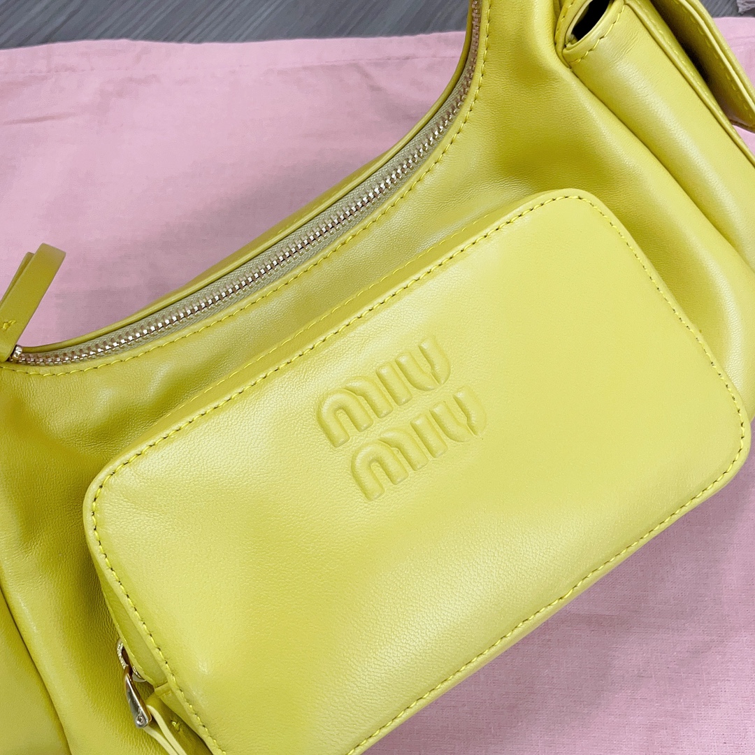 Bagsaaa M1um1u Nappa Leather Pocket Bag Yellow - 21x6x12 cm
