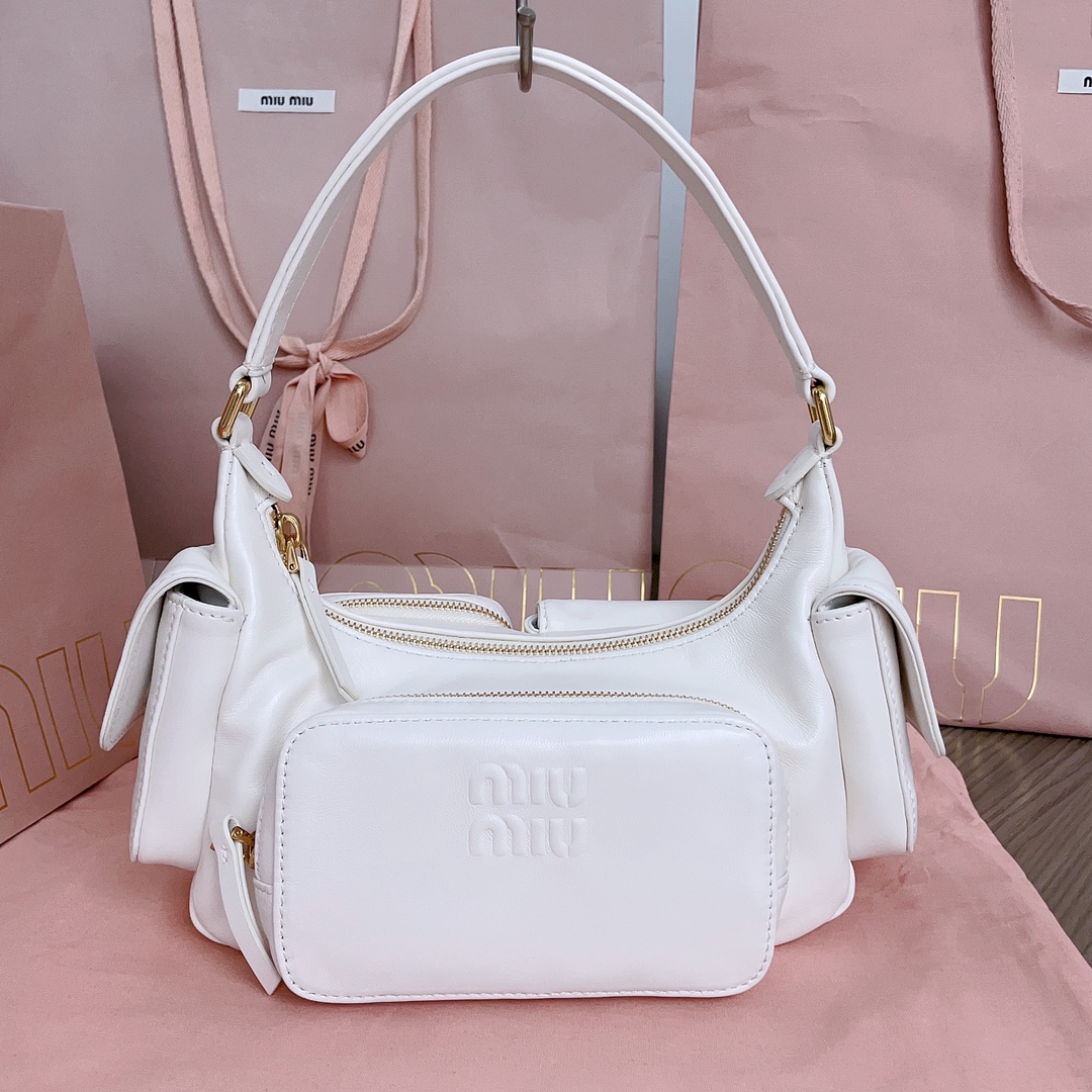 Bagsaaa M1um1u Nappa Leather Pocket Bag White - 21x6x12 cm