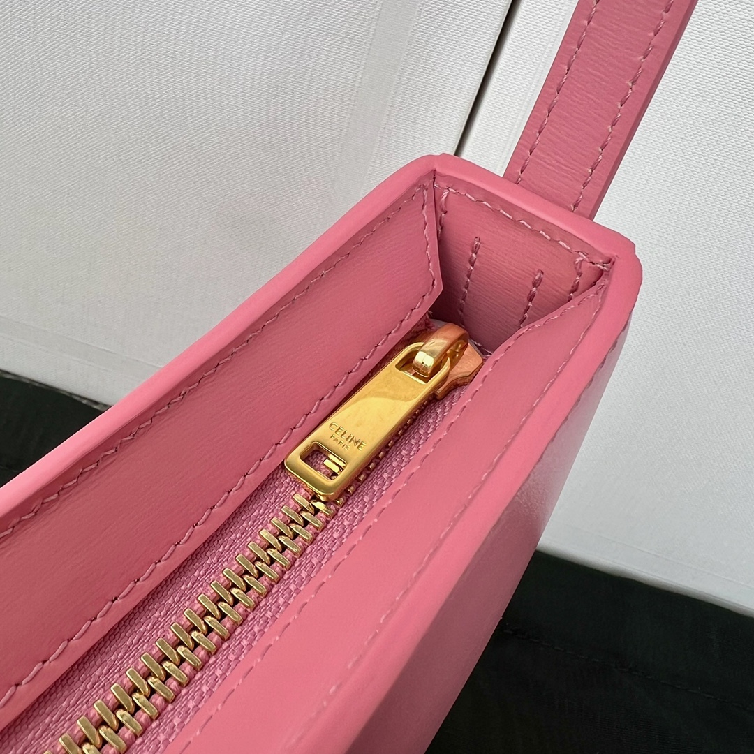 Bagsaaa Ce1i*e Medium Tilly Bag In Shiny Calfskin Pink - 22 X 13.5 X 4 CM