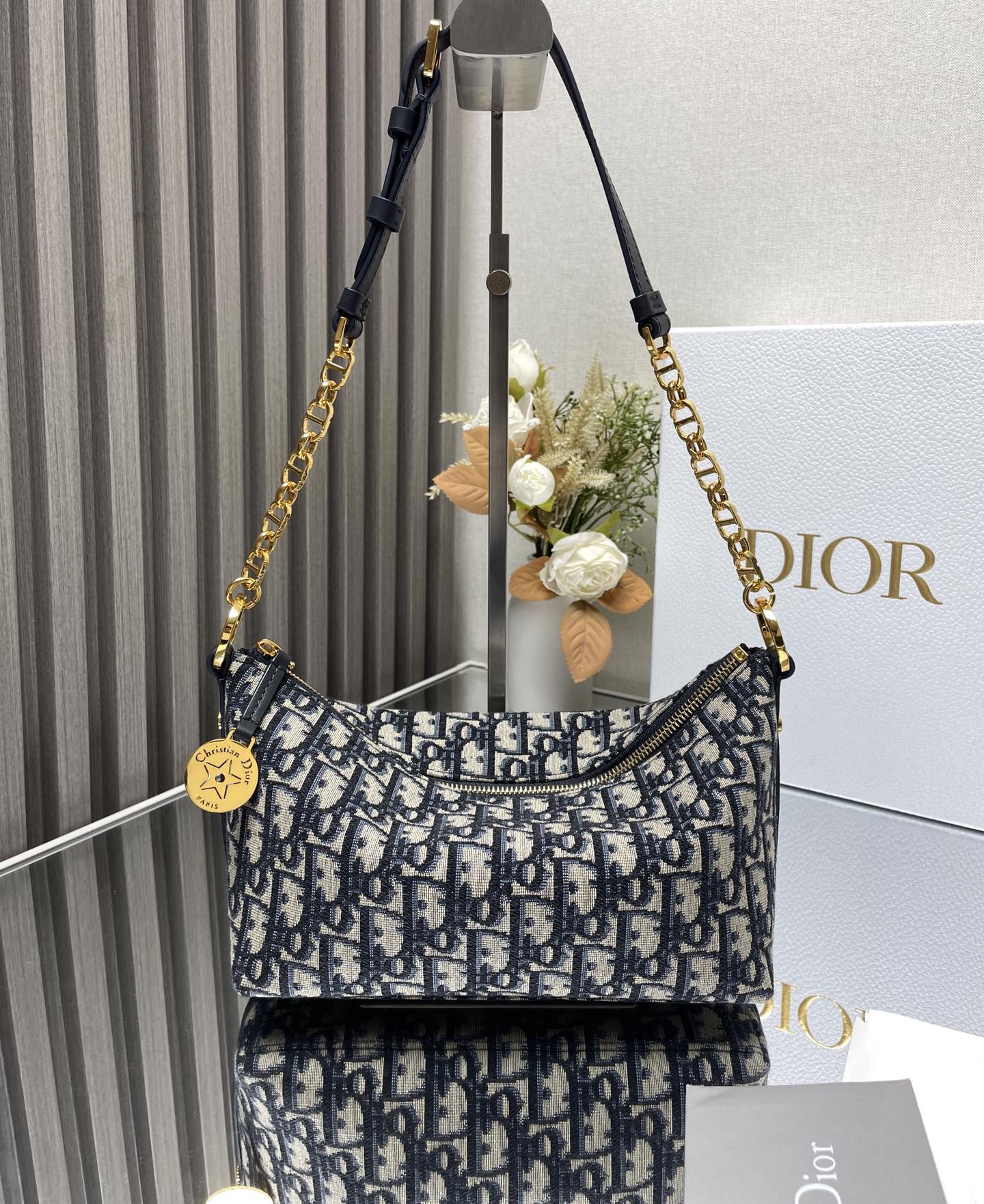 Bagsaaa D10rstar Hobo Bag With Chain Blue D10r Oblique Jacquard - 28.5 x 14.5 x 10 cm