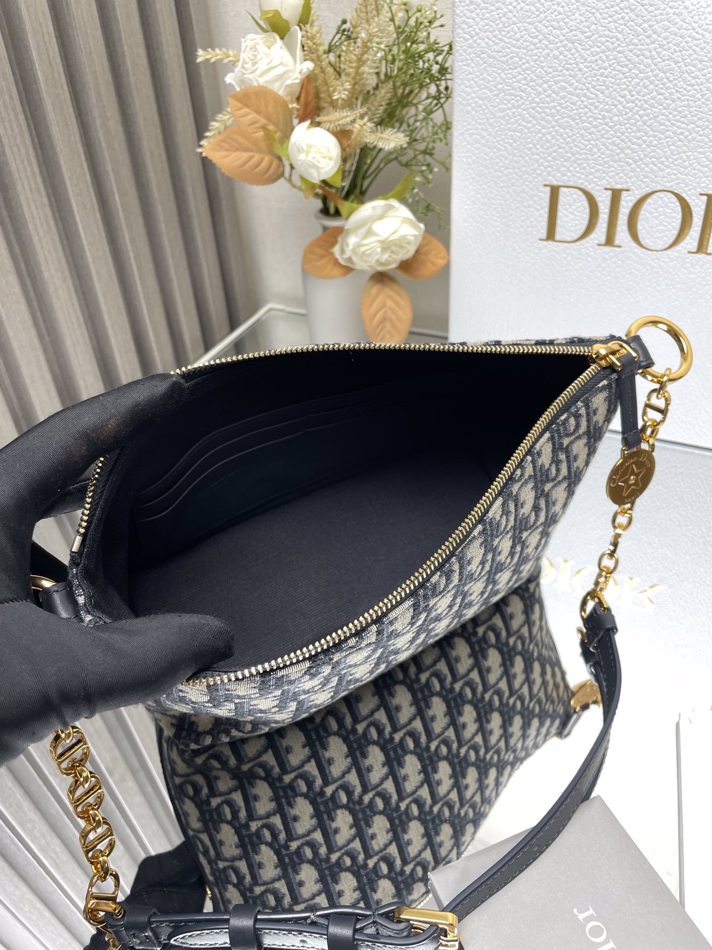 Bagsaaa D10rstar Hobo Bag With Chain Blue D10r Oblique Jacquard - 28.5 x 14.5 x 10 cm