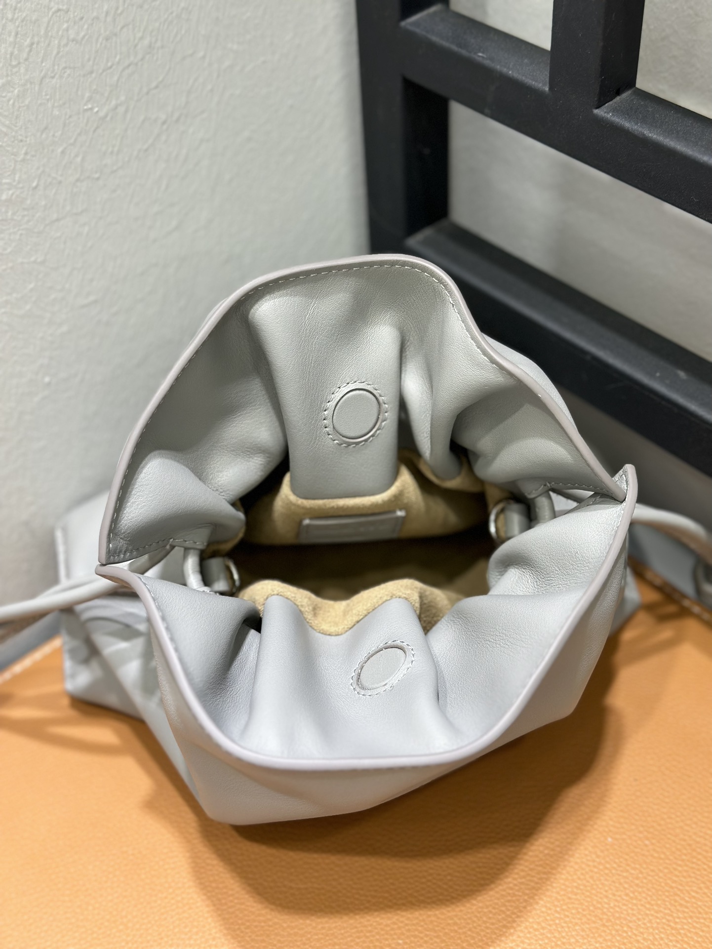 Bagsaaa Mini Flamenco Clutch In Nappa Calfskin Pearl Grey - 23.9X18X9 cm