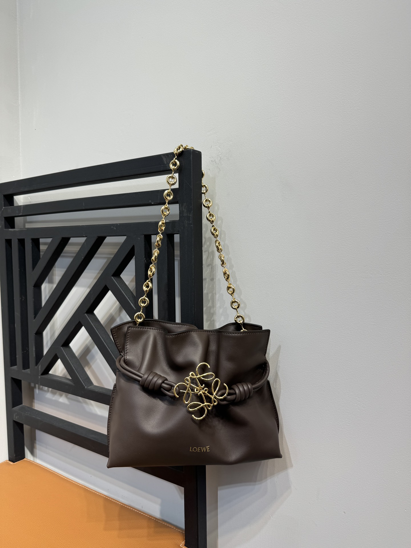 Bagsaaa Mini Flamenco Clutch In Nappa Calfskin Chocolate - 23.9X18X9 cm