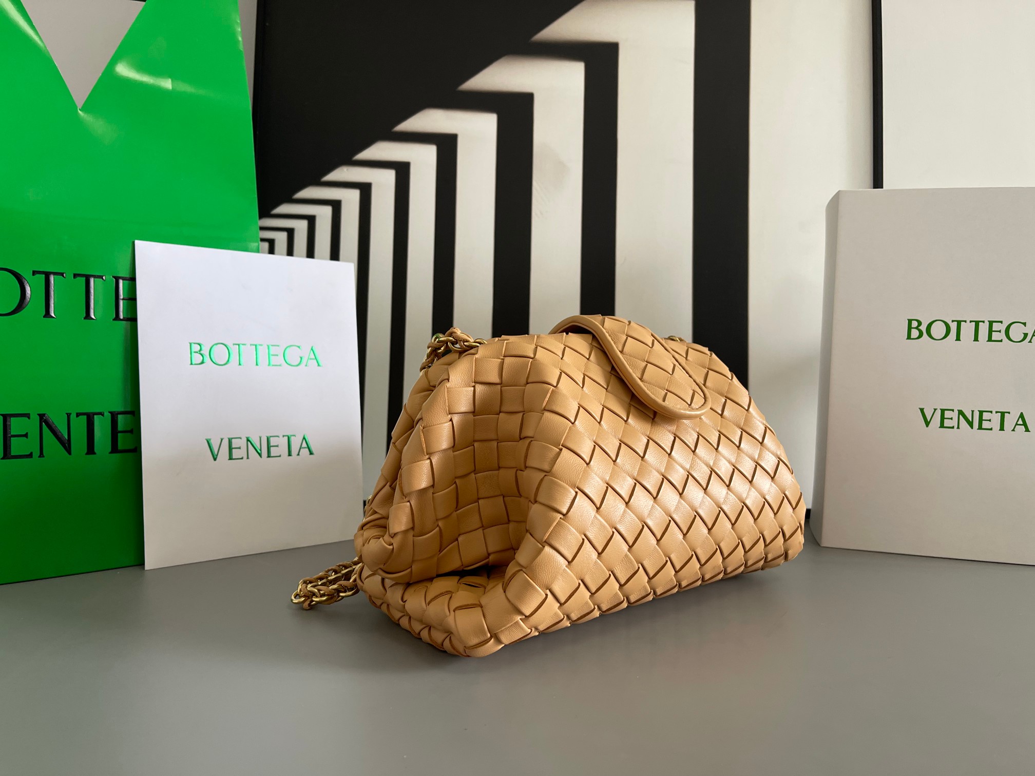 Bagsaaa B0tt*ga Ven*ta Teen Lauren 1980 With Chain Beige - 31.5*16*11cm