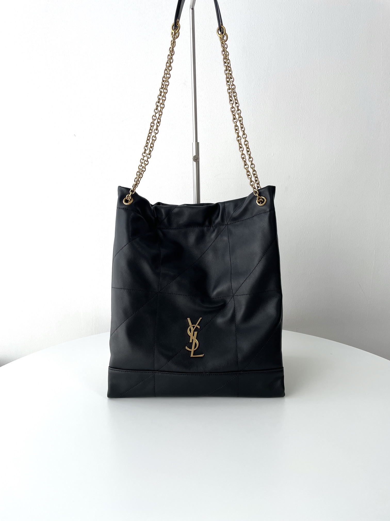 Bagsaaa Y51 Jamie 4.3 Pochon In Lambskin Black 781666 - 38 X 33 X 2 CM